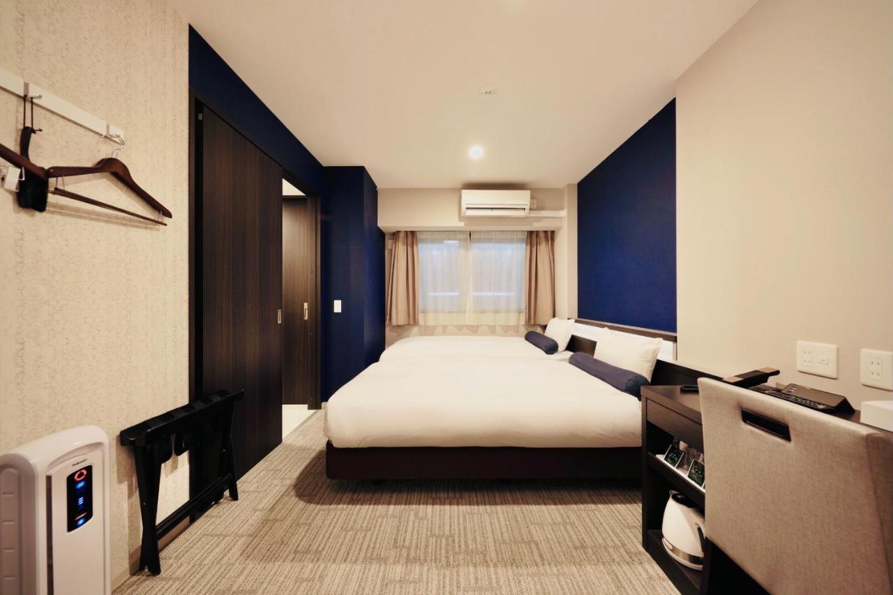 Shinsaibashi Crystal Hotel Osaka Esterno foto